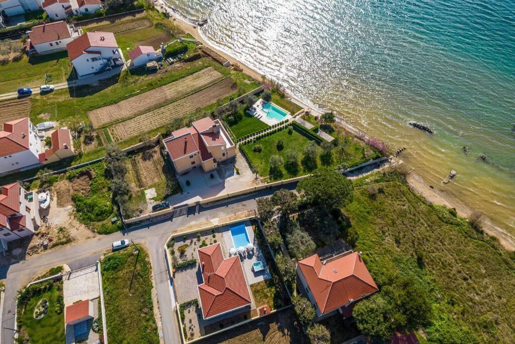 Villa Mattina, With Heated Pool And Jacuzzi Privlaka  Eksteriør bilde